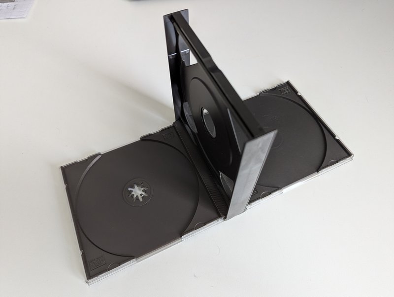 Multiway one disk case fully open