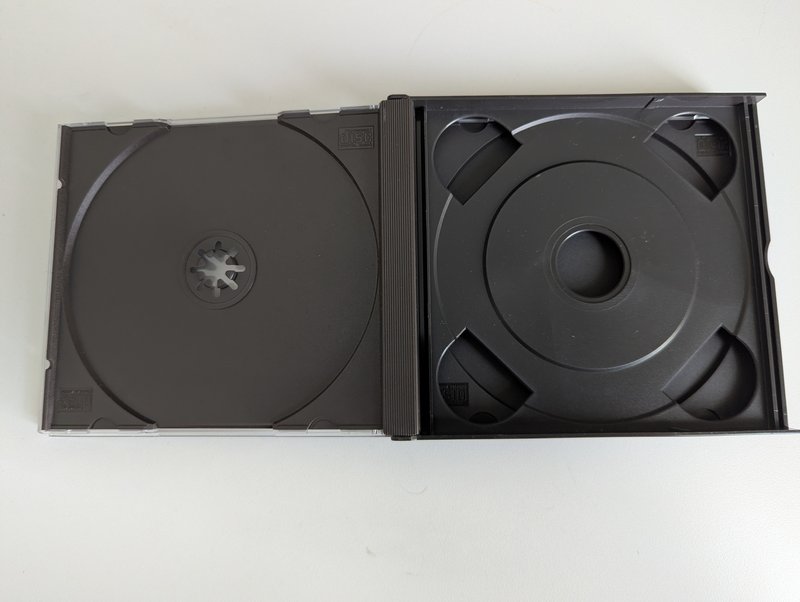 Multiway one disk case open