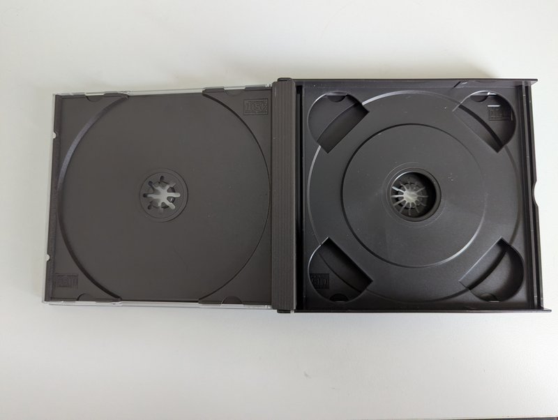 Multiway two disk case open