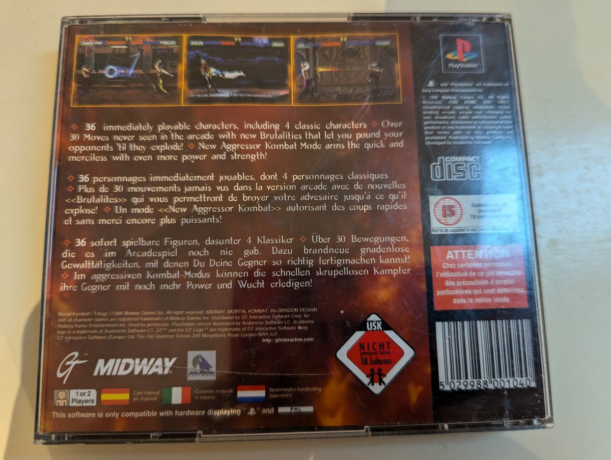 Mortal Kombat Trilogy - Back Cover